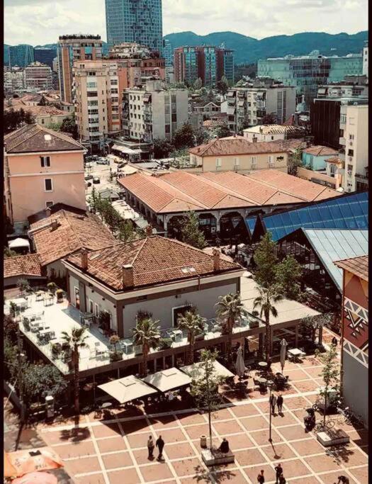 Zarlett House, Pazari Ri ,Villa With Garden,Parking Tirana Exterior photo
